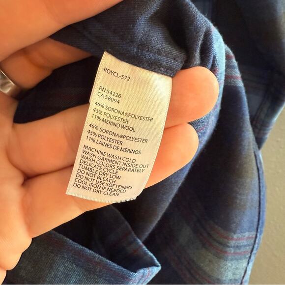 Royal Robbins Merinolux Flannel Zipper Front Pocket Size S - Picture 4 of 8